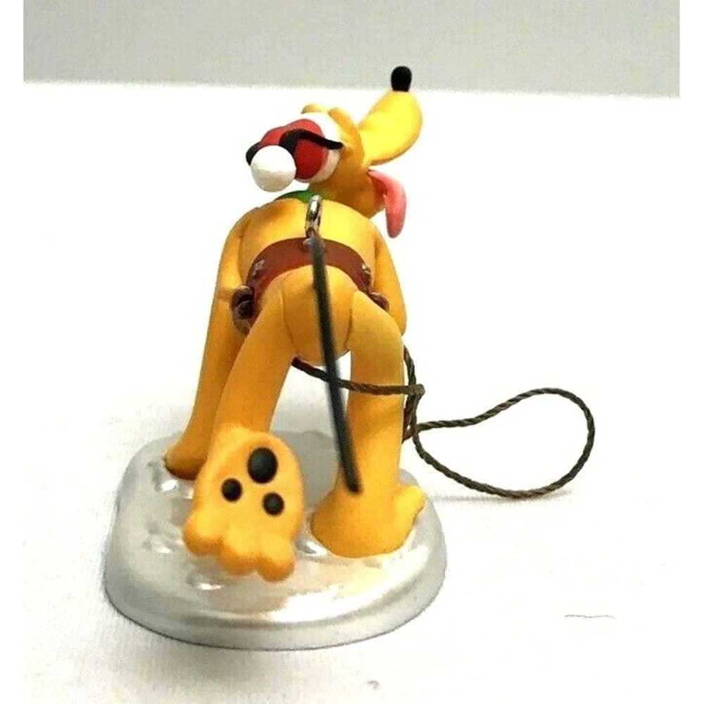 New Hallmark 2012 Disney Sled Pullin Pluto Ready Set Snow‎ Collectible Ornament